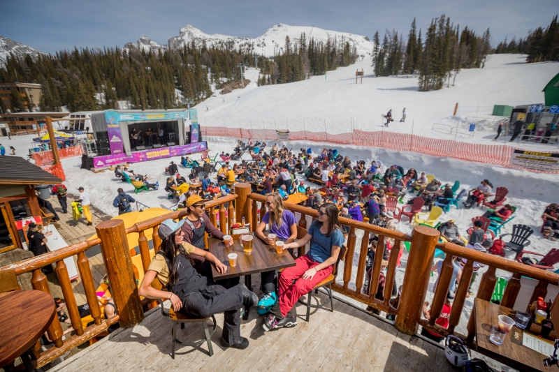 people enjoying drinks and food at Sunshine Village